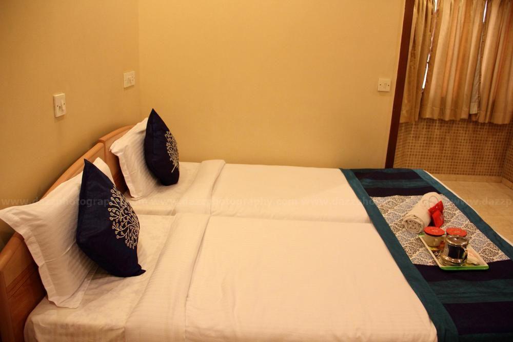 Oyo 1055 Sheetal Hotel 3*